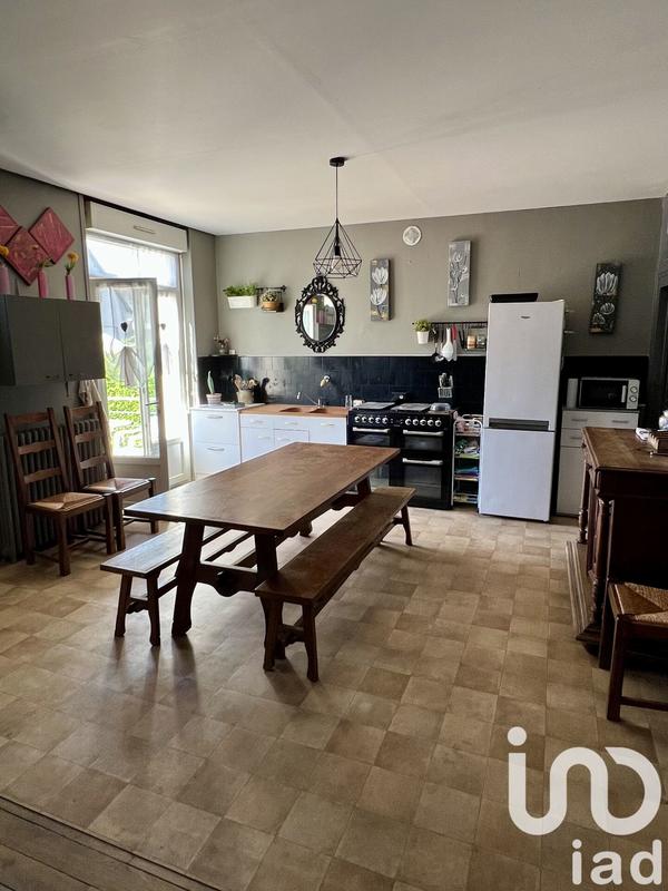 Maison - 135 m² - 6 pièces