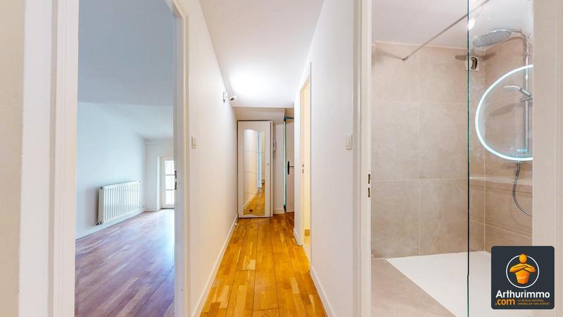 Appartement - 120 m² - 4 pièces