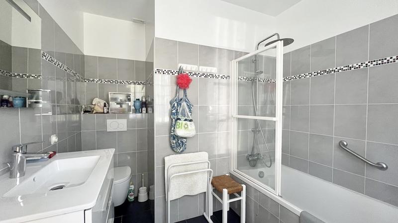 Maison - 192 m² - 6 pièces