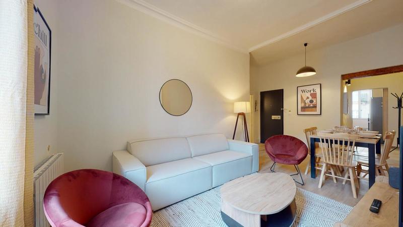 Appartement - 127 m² - 7 pièces