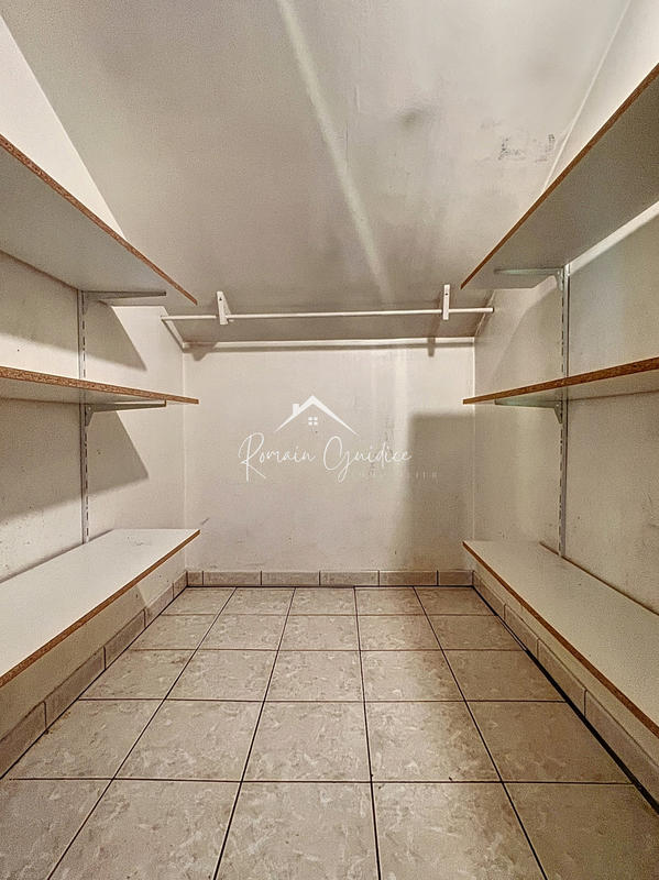 Appartement - 83 m² - 3 pièces