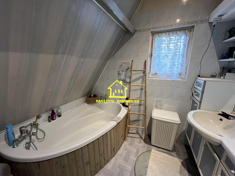 Maison - 88 m² - 5 pièces