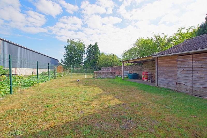 Maison - 140 m² - 7 pièces