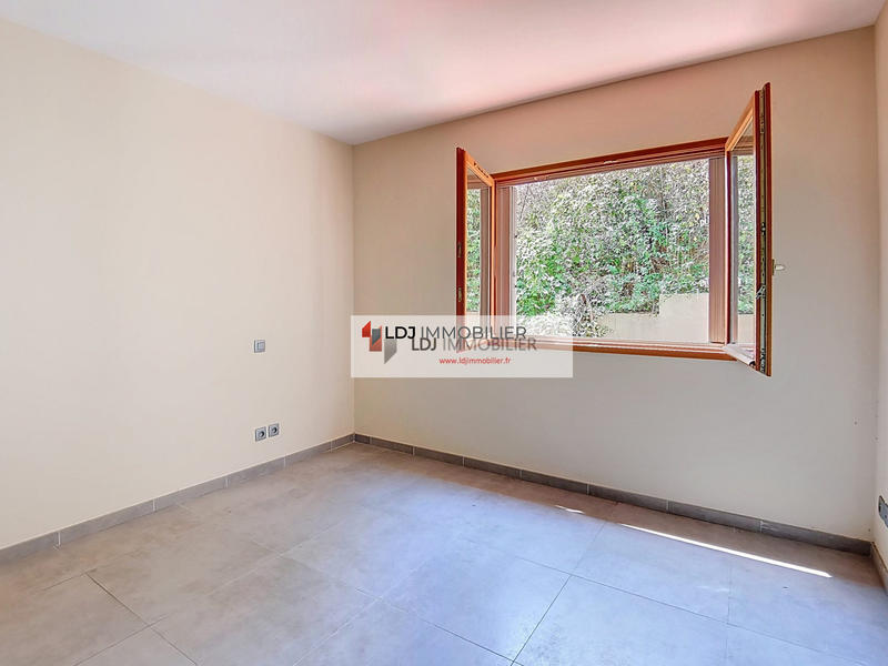 Villa - 160 m² - 5 pièces