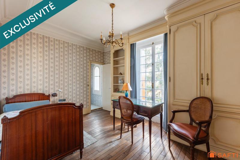 Villa - 269 m² - 12 pièces