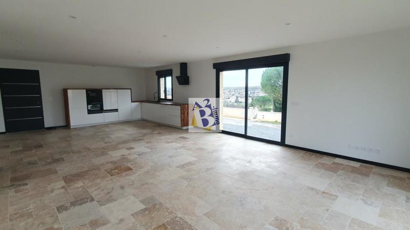 Maison de ville - 110 m² - 6 pièces