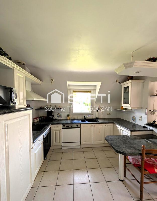 Maison - 102 m² - 6 pièces