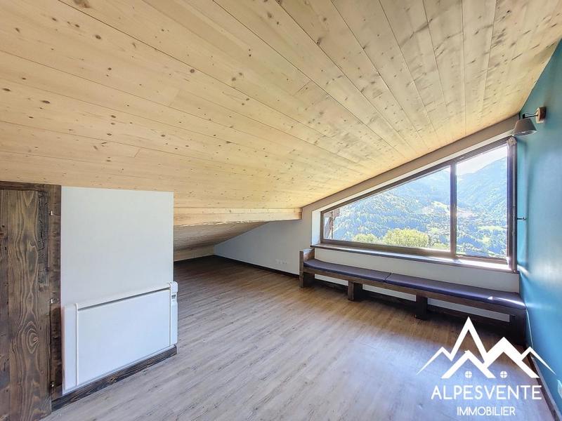 Duplex - 83 m² - 4 pièces