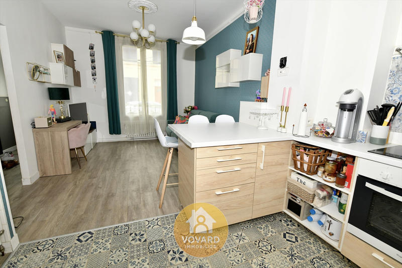 Maison - 84 m² - 4 pièces