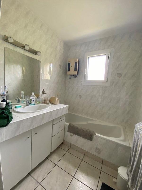 Maison - 100 m² - 6 pièces