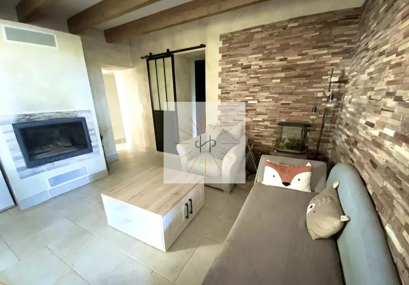 Maison - 362 m² - 14 pièces