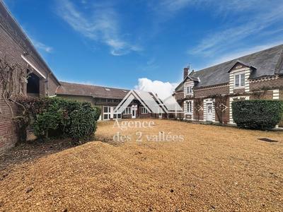 Propriété - 245 m² - 5 pièces