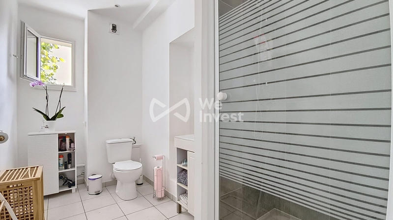 Maison - 295 m² - 10 pièces