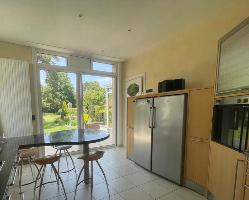 Maison de maîtres - 337 m² - 12 pièces