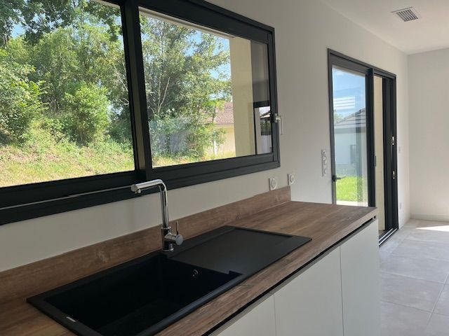 Maison - 130 m² - 4 pièces