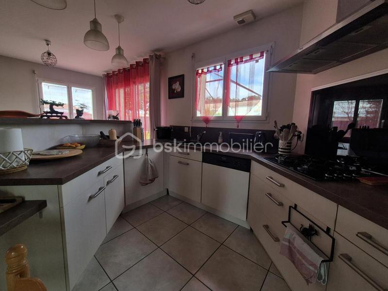 Maison - 157 m² - 8 pièces