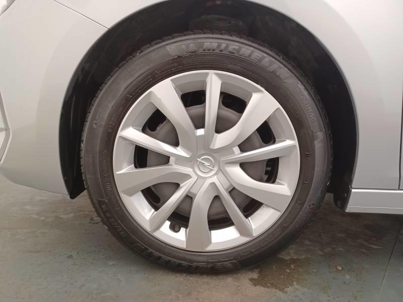 Opel Corsa 1.2 75 ch Bvm5