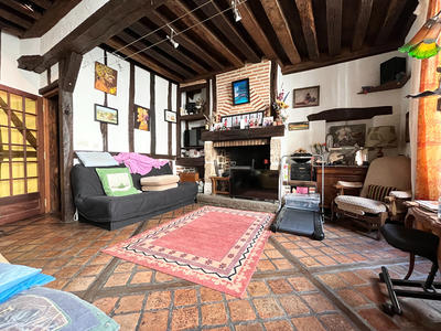 Maison - 189 m² - 7 pièces