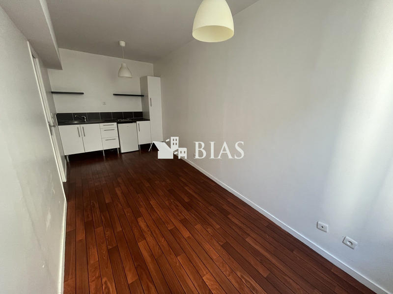 Appartement - 18 m² - 1 pièce