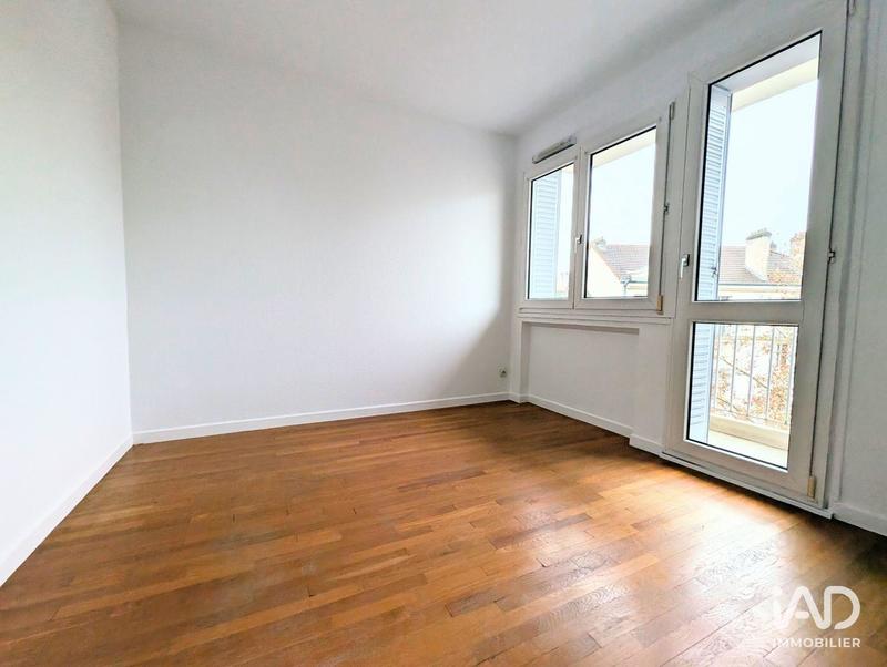 Appartement - 99 m² - 4 pièces