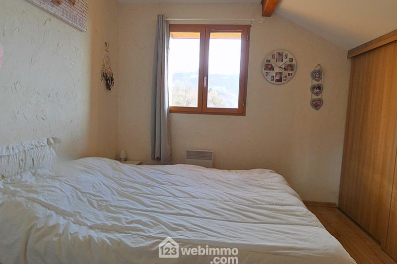 Maison - 79 m² - 4 pièces