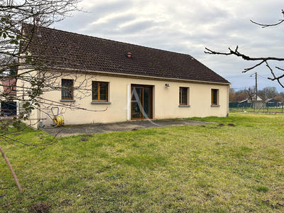 Maison - 85 m² - 5 pièces