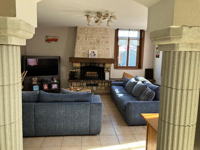 Maison - 260 m² - 8 pièces