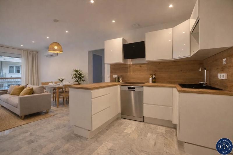 Appartement - 75 m² - 4 pièces