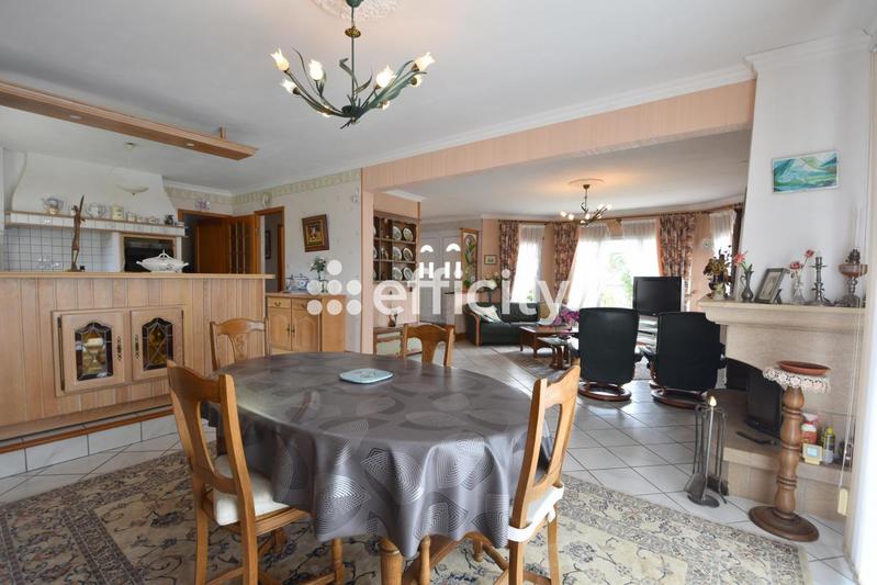 Maison - 150 m² - 7 pièces