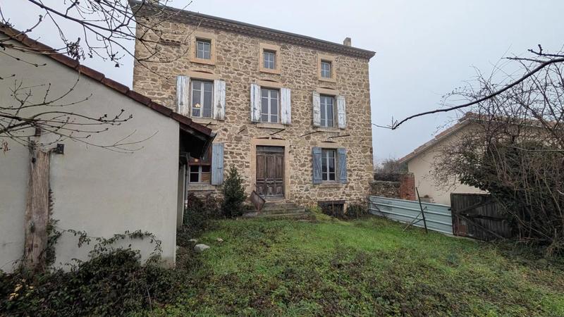 Maison - 98 m² - 4 pièces