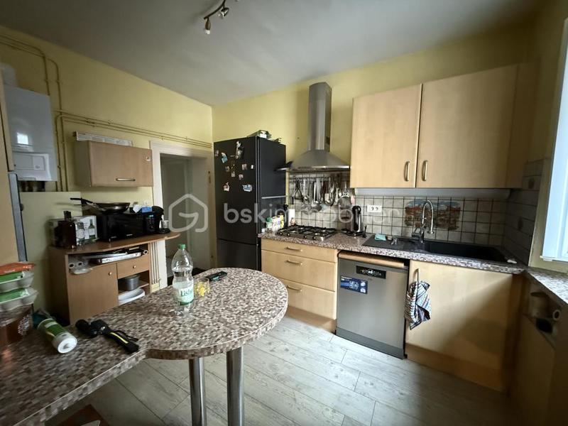 Immeuble - 180 m² - 10 pièces