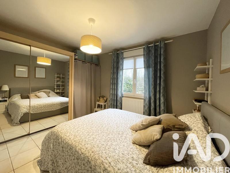 Maison - 99 m² - 5 pièces