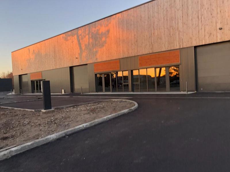 Entrepôt - 1 662 m²