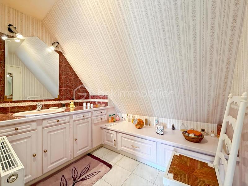 Maison - 156 m² - 5 pièces