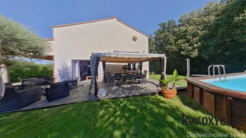 Villa - 172 m² - 6 pièces