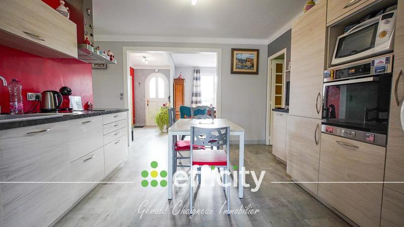 Maison - 175 m² - 6 pièces