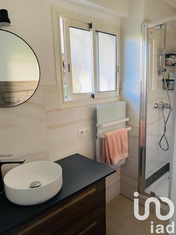 Appartement - 98 m² - 5 pièces