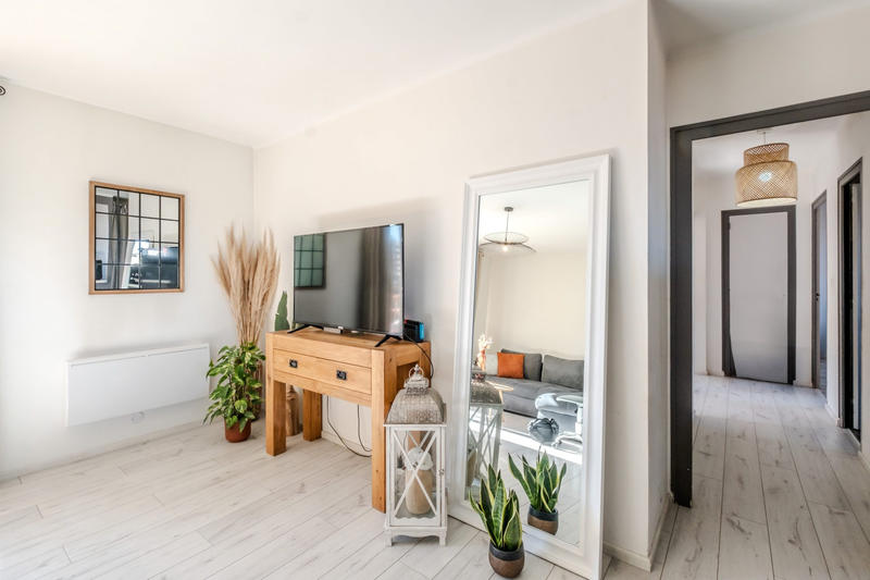 Appartement - 65 m² - 4 pièces