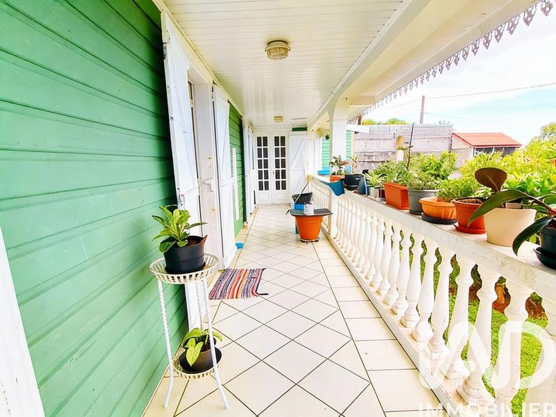 Maison - 250 m² - 12 pièces