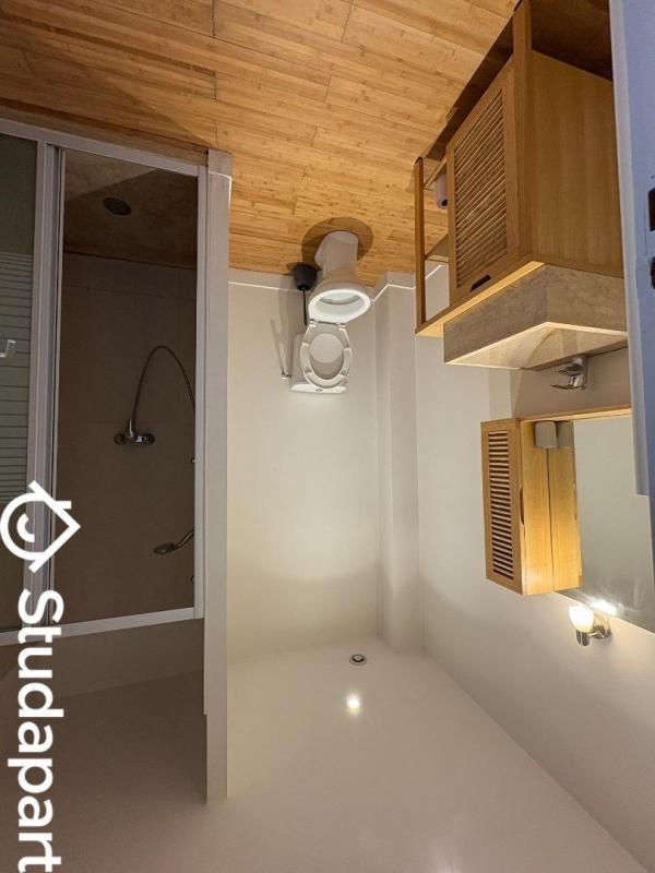 Chambre - 13 m² - 1 pièce