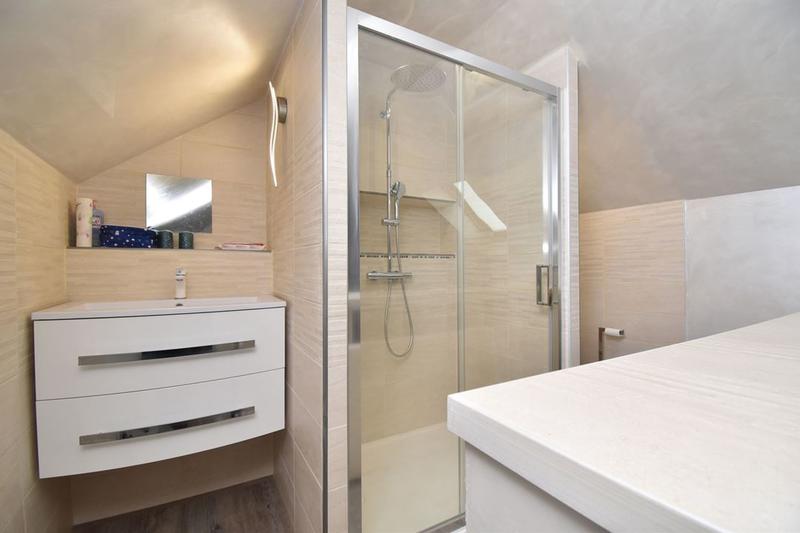 Maison - 136 m² - 5 pièces