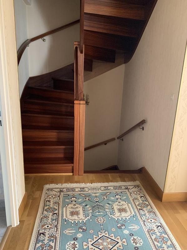 Maison - 99 m² - 5 pièces