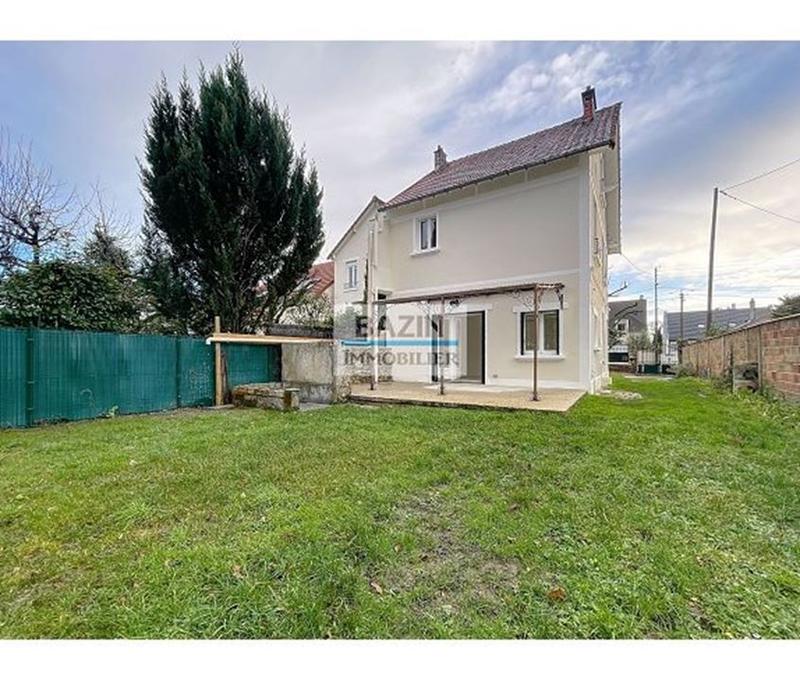 Maison traditionnelle - 101 m² - 6 pièces