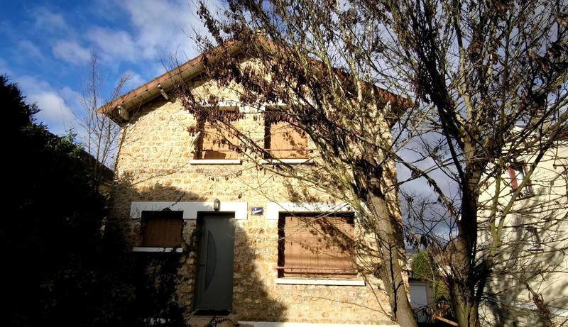 Maison - 94 m² - 5 pièces