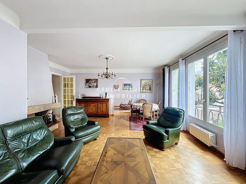 Maison - 135 m² - 6 pièces