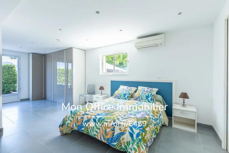 Maison - 175 m² - 6 pièces