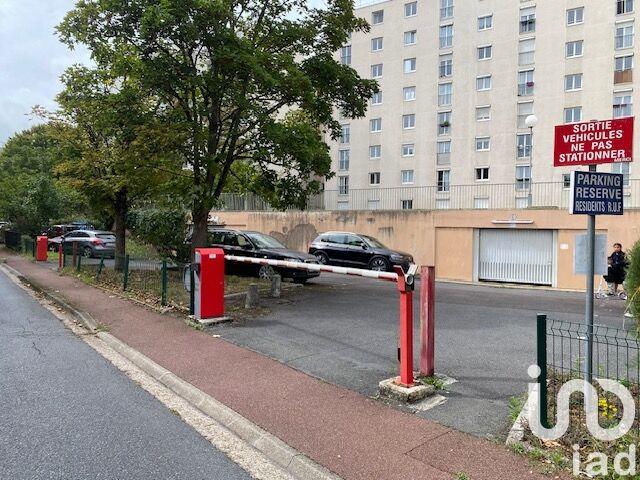 Parking - 11 m²