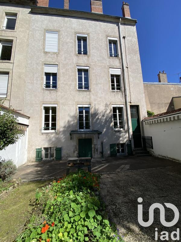 Appartement - 80 m² - 4 pièces