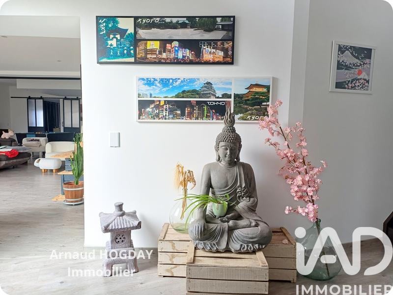 Maison de maîtres - 264 m² - 3 pièces