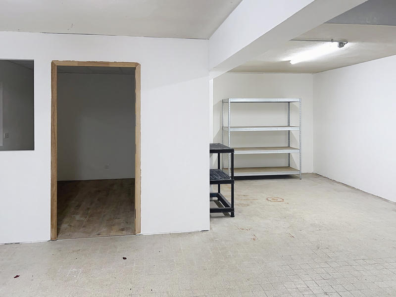 Parking / Garage - 35 m²